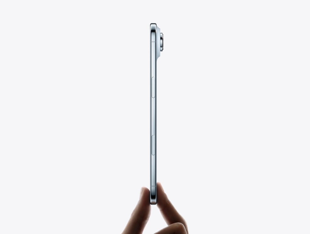 Apple iPhone Air Launch: Ultra-Slim Build, A19 Pro Beast Power & All-Day Battery 1 iPhone Air Apple’s Thinnest iPhone Ever
